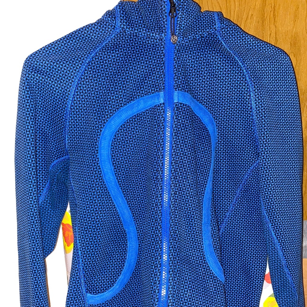 blue lululemon zip up